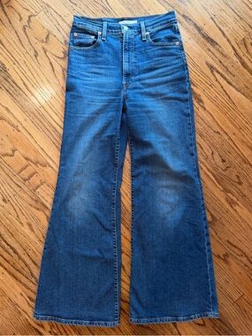 Levi’s Womens Ribcage Bell Bottom